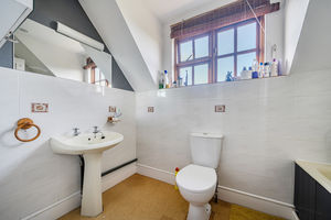 Photo 16- click for photo gallery